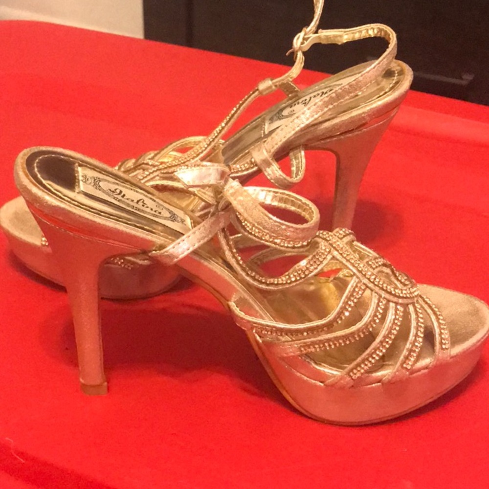 Rhinestone gold shoes.